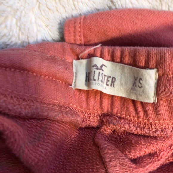 HOLLISTER SHORTS - Picture 2 of 3